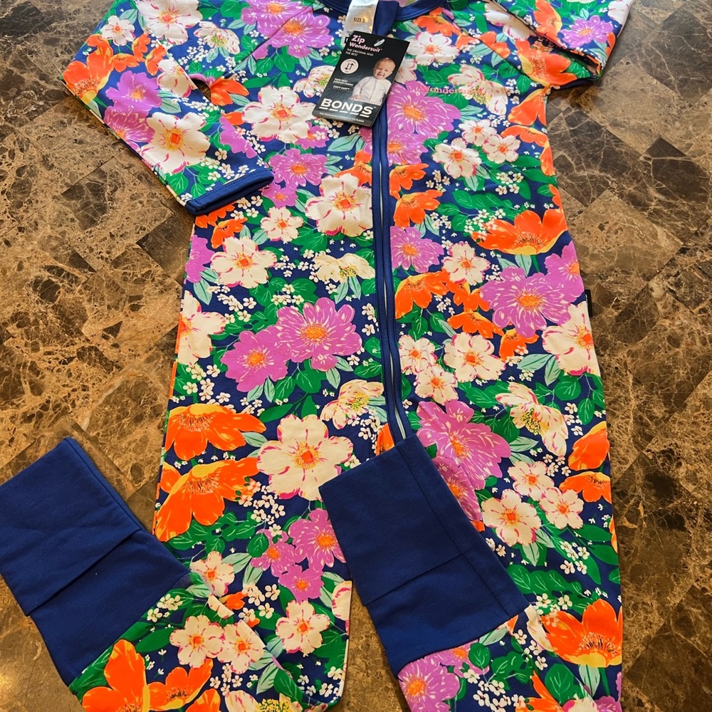 Bonds Kids One Piece - Vibrant Floral Design SIZE 3